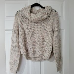 Moon&Maddison cropped N.W.T. sweater small